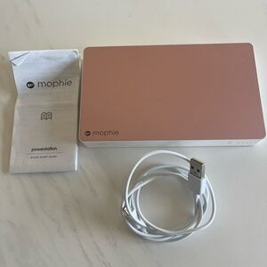 Mophie Powerstation Portable Charger